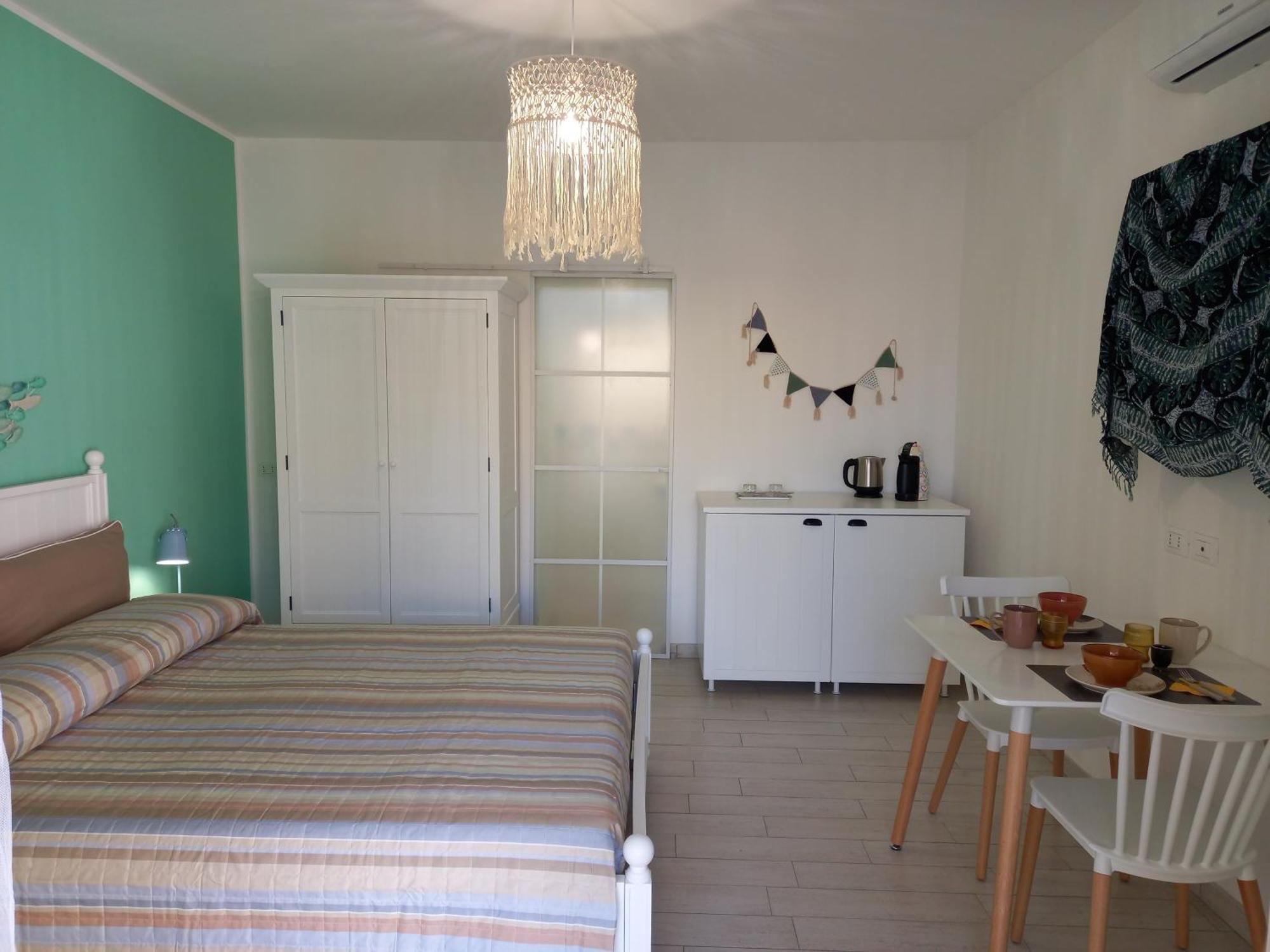 B&B La Stanza Del Borgo Cervia Exterior photo
